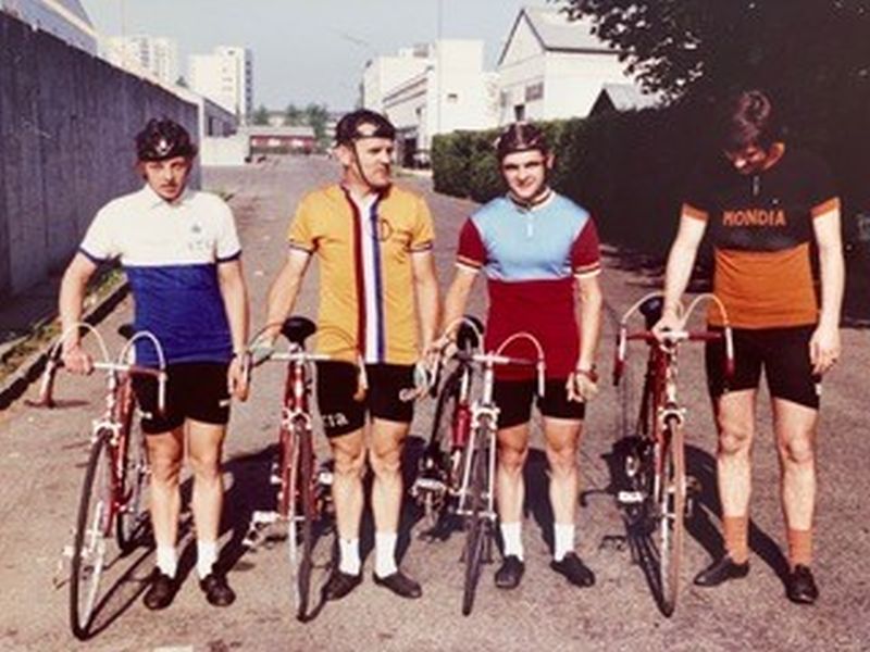 3 Etappen Rennen Birsfelden 1970 (mein allererstes Velorennen). vl: Heinz Arnold, Alfred Jauslin, René Hitz und ???