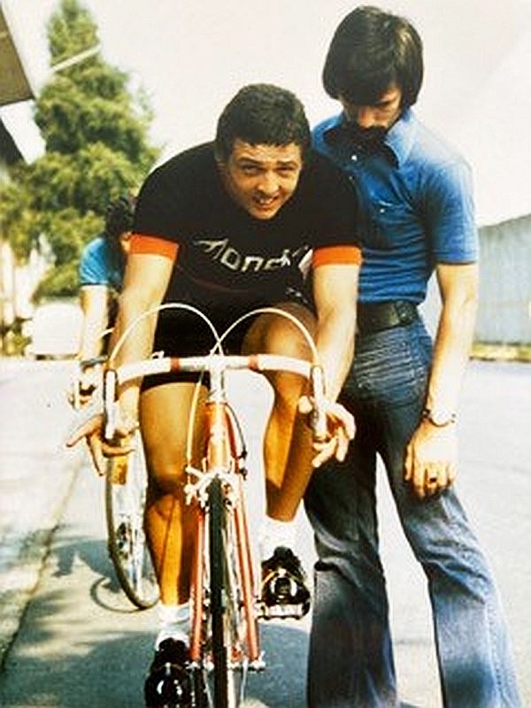 3 Etappen Rennen Birsfelden 1973 mit Starthilfe Roman Cuel
