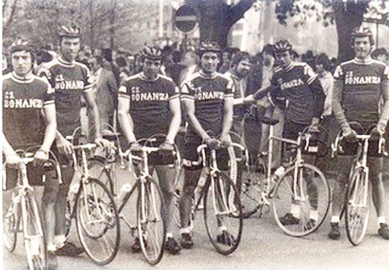 Etappenrennen Neuwied 1978 vi: Marcel Russenberger, Patrick Moerlen, Heinz Arnold, Stefan Mutter, Masseur Kurt Benninger, Marc Locatelli, Alex Frei
