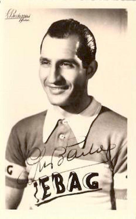 Ginoi Bartali Sieger der 1. Etappe 1946 in Basel 