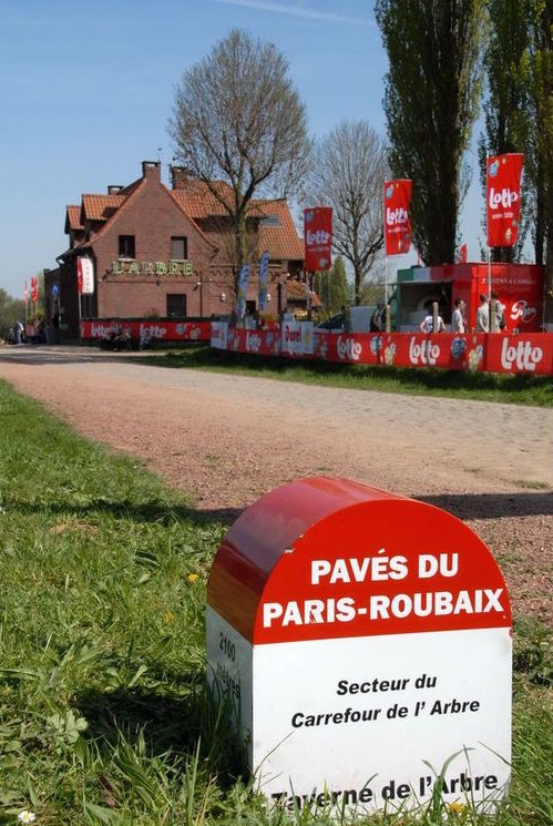Paris-Roubaix Carrefour de l'Arbre