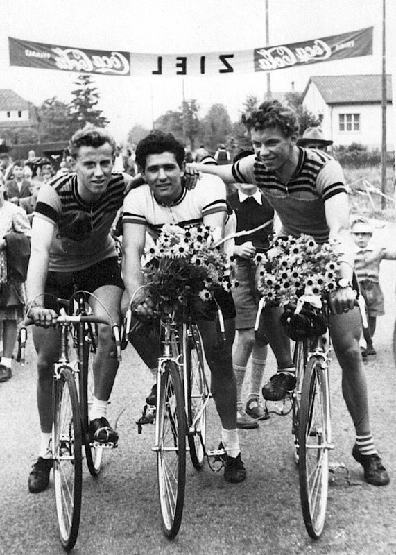 2.) Siegerehrung Kant. Sprinterrennen, Werni, links Edy Faulstich, rechts Kurt Scherr